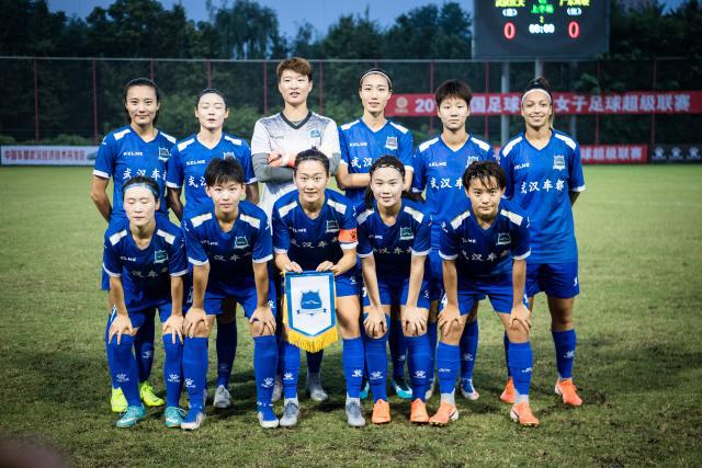 奥运保利诺打破女子400米尘封28年赛会纪录摘金